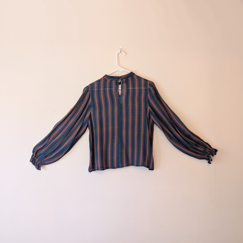 Colorful Geometric Patterned Blouse - Picture 2 of 5